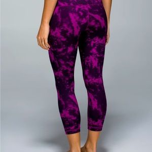 Lululemon Wunder Under Crop Il *Full-On Luon Breezie Regal Plum Black Size 8 EUC